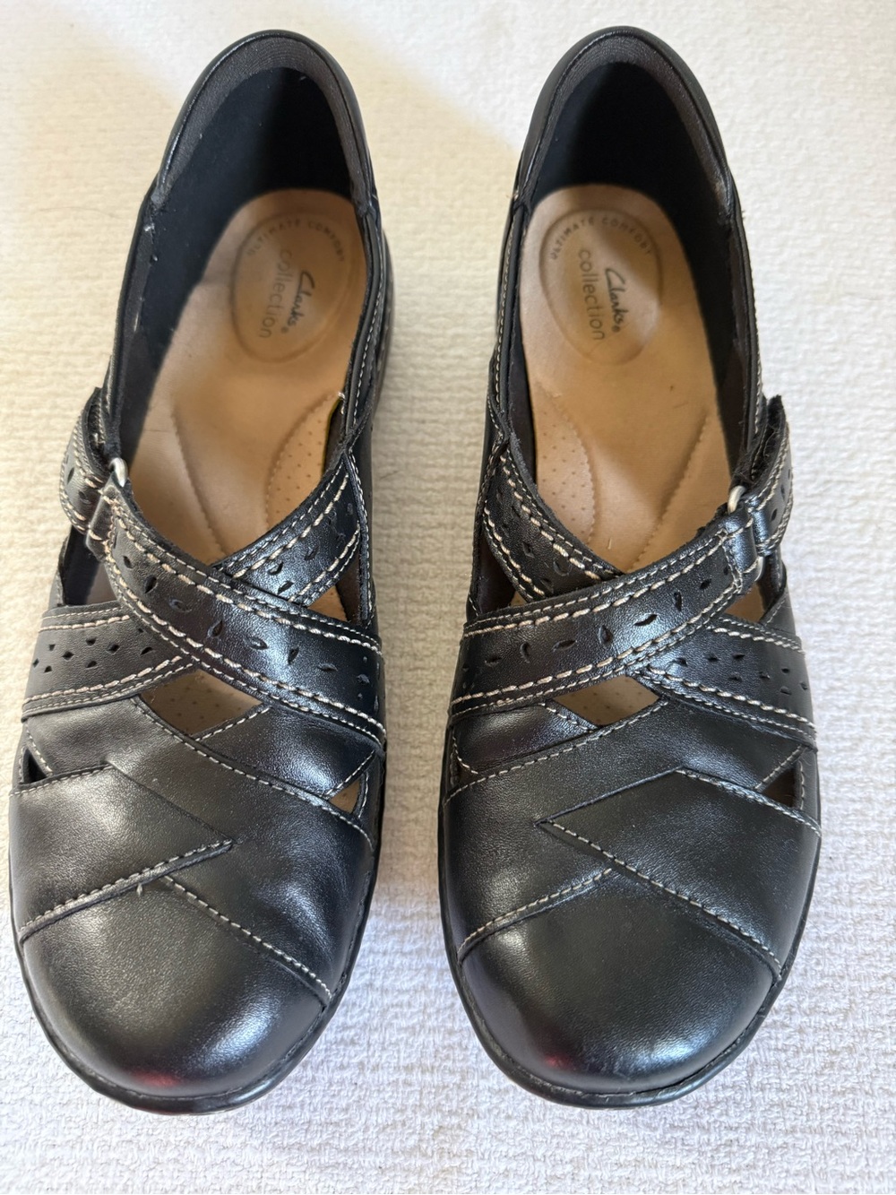 Clarks Black Women's Leather Mary Jane Loafers